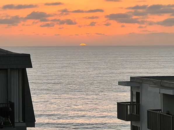 424 Stratford Ct, Del Mar, CA