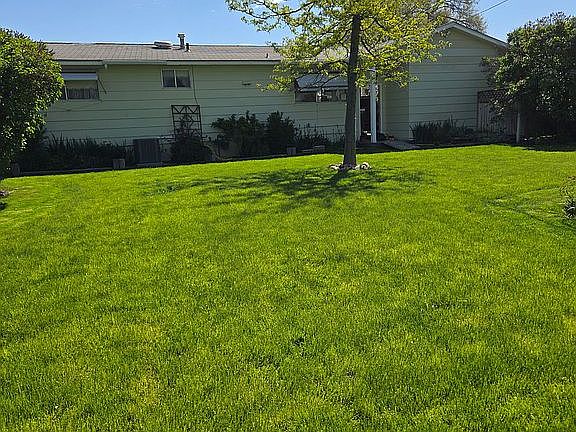 2nd image of 607 N 5th St