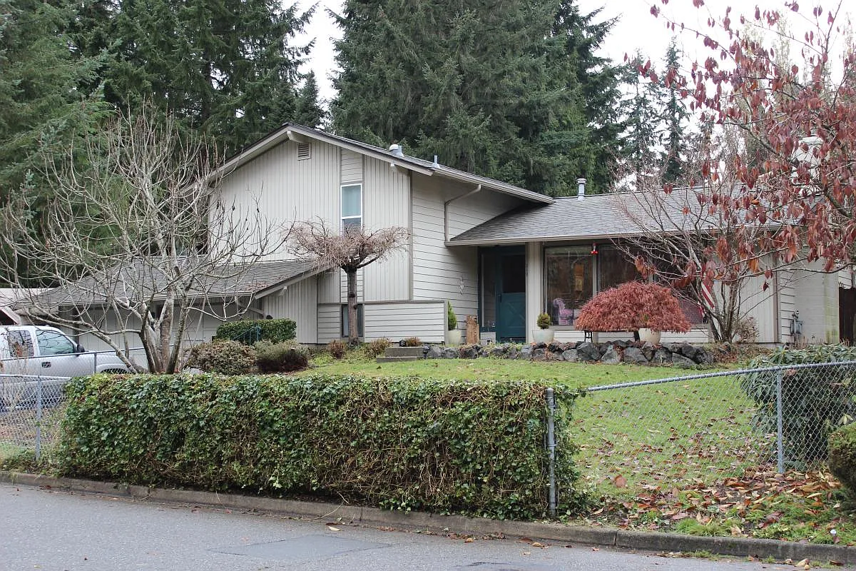 3 bed, 2.5 bath, 1628 sqft, $3,375 — Photo 1
