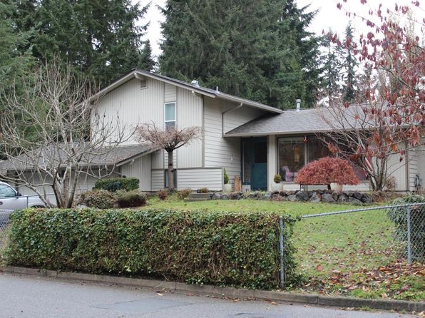 219 219th Pl SW