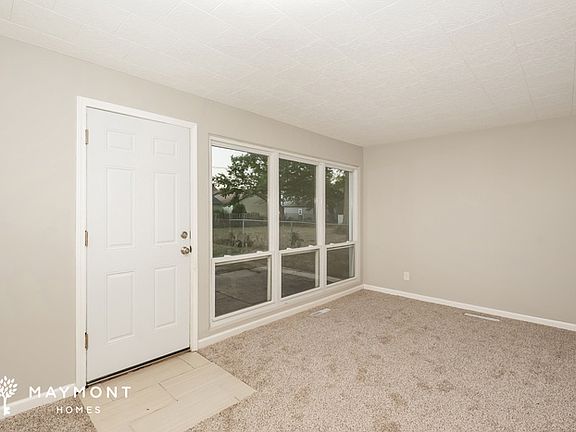 4th image of 29247 W Willowick Dr