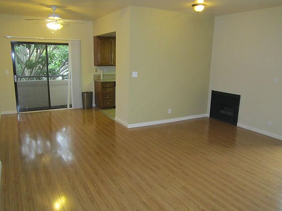 3rd image of 1911 Overland Ave APT 6
