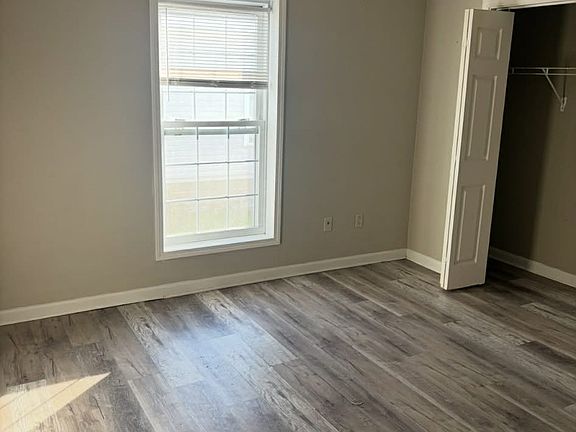4th image of 5420 Statler Ave