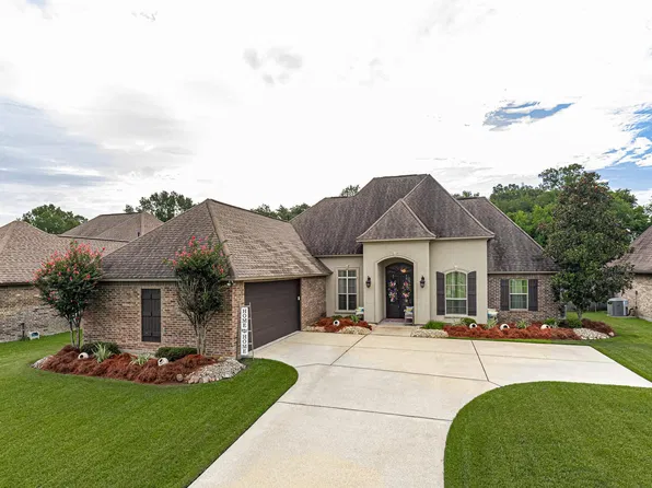 4141 Magnolia Grove Ct, Baton Rouge, LA 70817