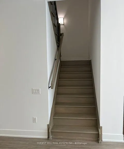 310 Tweedsmuir Ave #Townhouse 2 — Photo 21