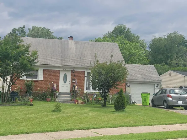 1833 Giles Ct, Woodbridge, VA 22191
