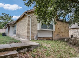 8431 Cranberry Hl, San Antonio, TX 78254