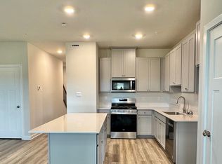 103 Delmonica Dr, Washington, PA 15301