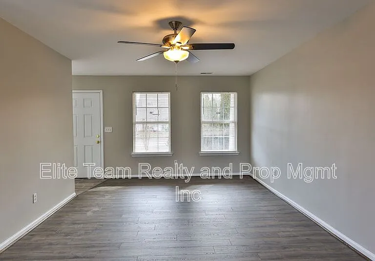 7109 Angela Marie Ct — Photo 13