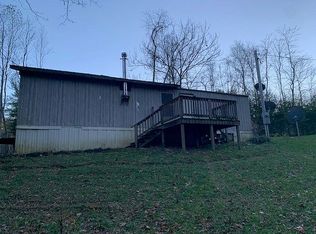 320 Doe Mountain Ln, Mountain City, TN 37683