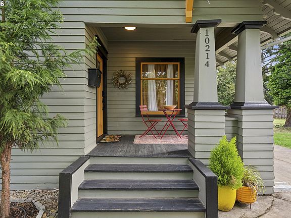3rd image of 10214 SE Yukon St