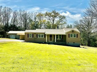 5561 Old Winnsboro Rd, Great Falls, SC 29055