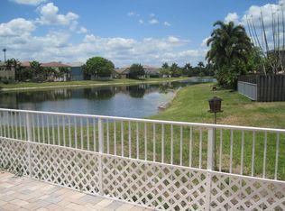 7563 Sierra Ridge Ln, Lake Worth, FL 33463