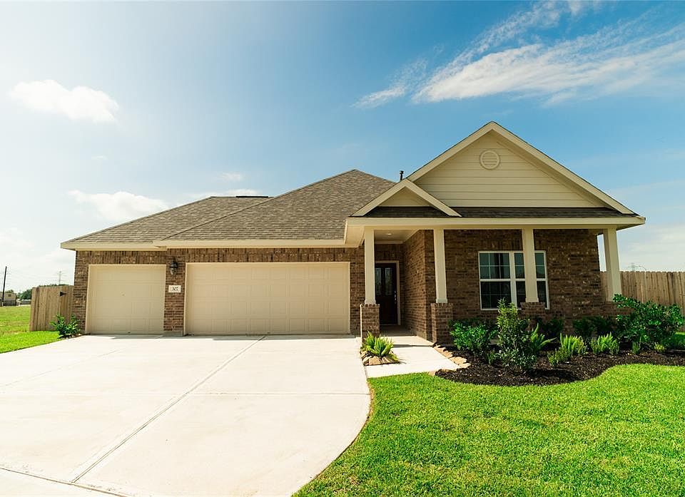 1st image of 307 Vineyard Ct