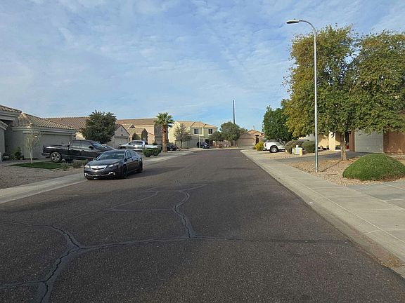4th image of 10617 W Nez Perce St