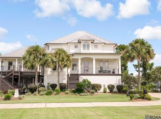 33075 Rivergate Cir, Springfield, LA 70462