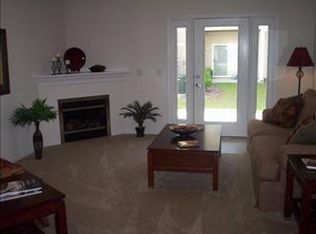 165 Amaryllis Dr APT 103, Wilmington, NC 28411