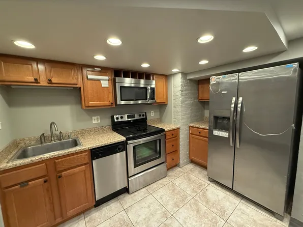 Redeemer House, 1401 Battery Ave APT B2, Baltimore, MD 21230