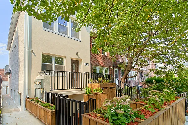 Rented by Living New York | media 24