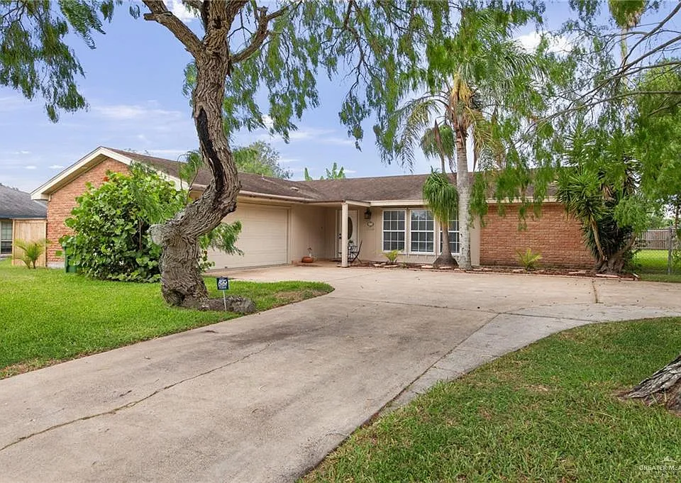421 Mesquite Dr