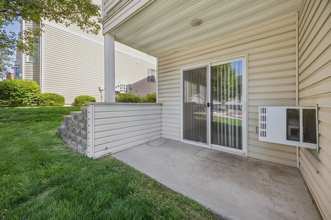 Lion's Gate Apartments in Walla Walla, Washington Three Bedroom Patio