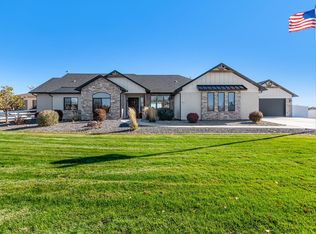982 Farm House Rd, Grand Junction, CO 81505