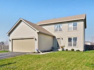 921 Canham St, Plano, IL 60545