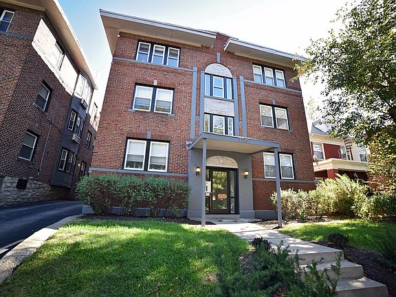 4th image of 3715 Summit St APT 301