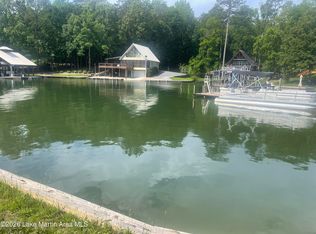 67 Starlight Ln, Dadeville, AL 36853
