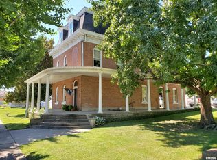 207 N Main St, Pinckneyville, IL 62274