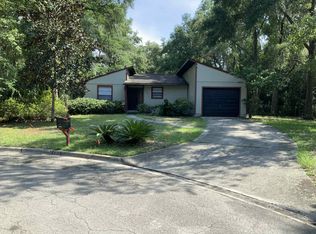 7211 SW 18th Pl, Gainesville, FL 32607