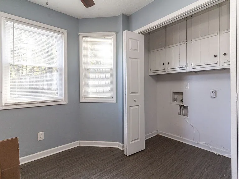 8697 Ashley Way — Photo 3