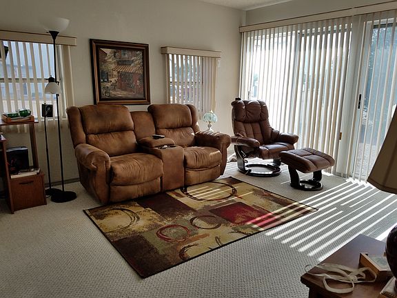 Fully furnished living room.