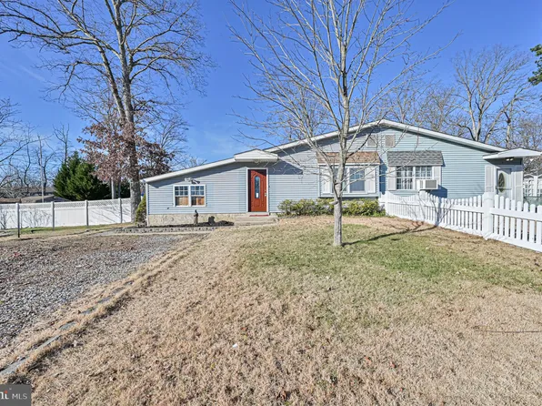 41 Colgate Ct, Atco, NJ 08004