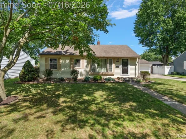14772 Auburndale St, Livonia, MI 48154