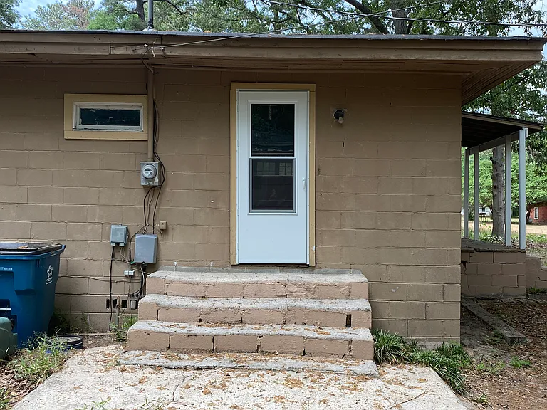 5355 Thistledown Dr — Photo 2