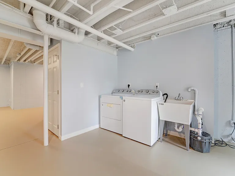 609 Tebbston Dr — Photo 29