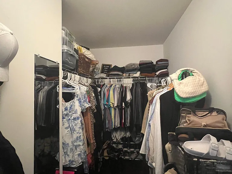 1100 Maxwell Ln #424 — Photo 3