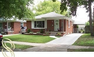 1st image of 914 E Robert Ave