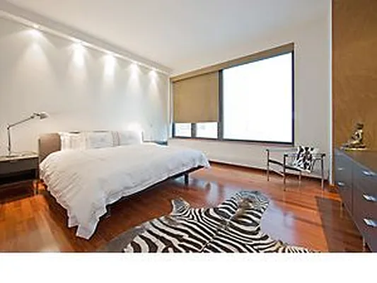 Rented by Douglas Elliman | media 13