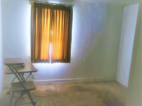 4th image of 1514 W 65th St