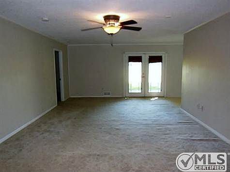 4th image of 2451 Denbury Dr