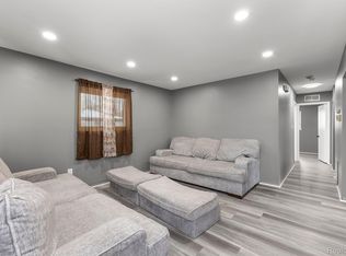 25669 Annapolis St, Dearborn Heights, MI 48125