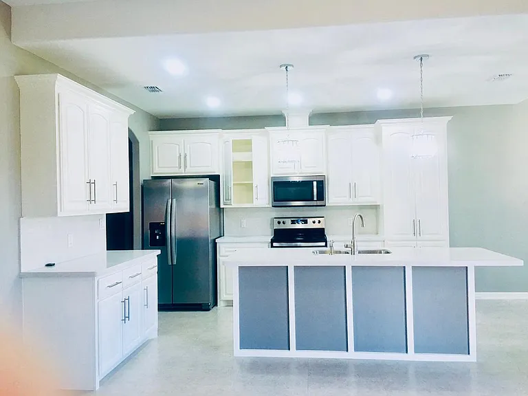 3873 Tolosa St — Photo 73