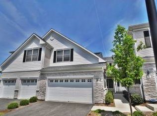 3 Cheryl Ln, Roseland, NJ 07068