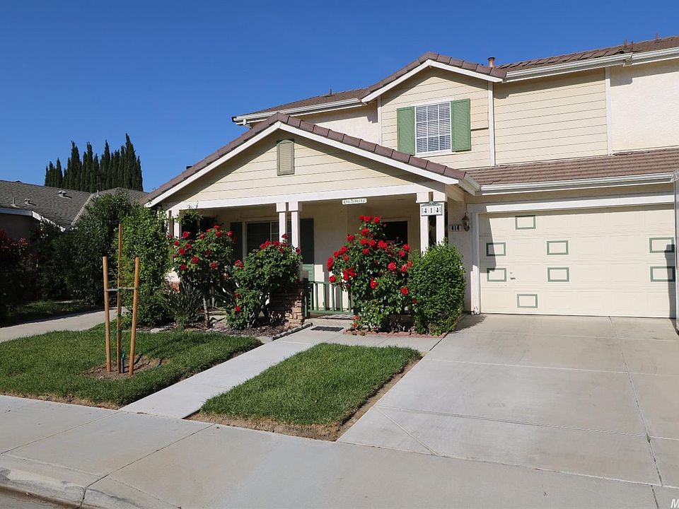 1st image of 414 Osprey Dr