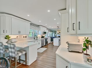 10602 Lancewood Rd, Cockeysville, MD 21030