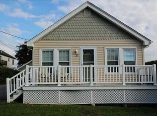 39 Knowlesway, Narragansett, RI 02882