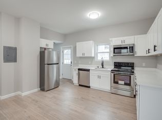 656 Chestnut St #1, Manchester, NH 03104