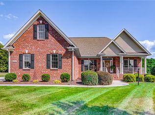8314 S Richardsonwood Rd, Browns Summit, NC 27214